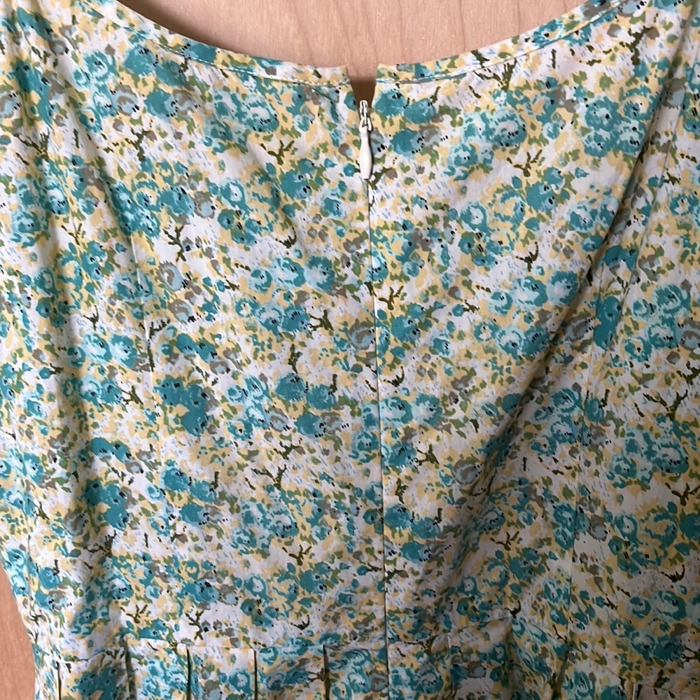 Vintage a line dress - Picture 3 of 3